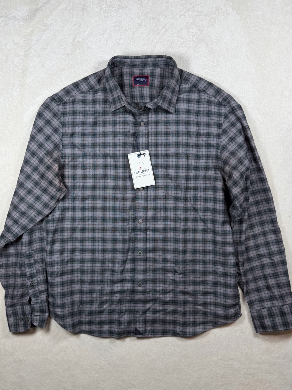 NWT UNTUCKit Large Regular Fit Gray and Black Plaid Casual Button-Down Shirt